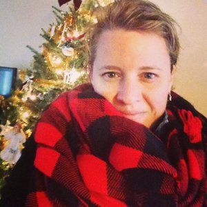 Meet your Posher, Zippy Chicks